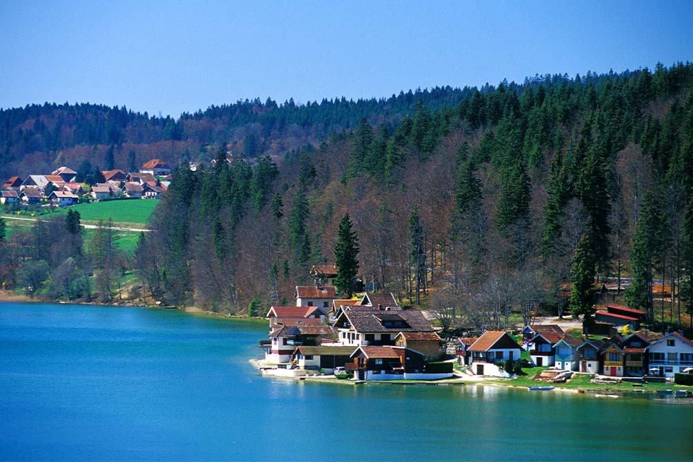 location vacances jura metabief azureva lac montagne