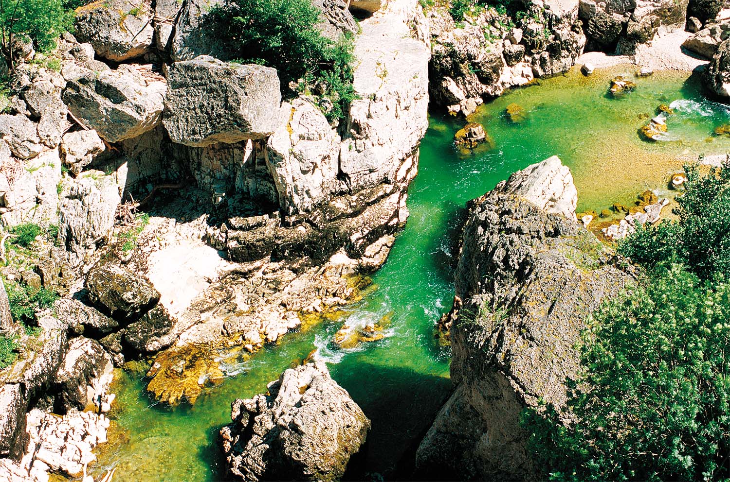 location vacances la malene les bateliers gorge du tarn montagne